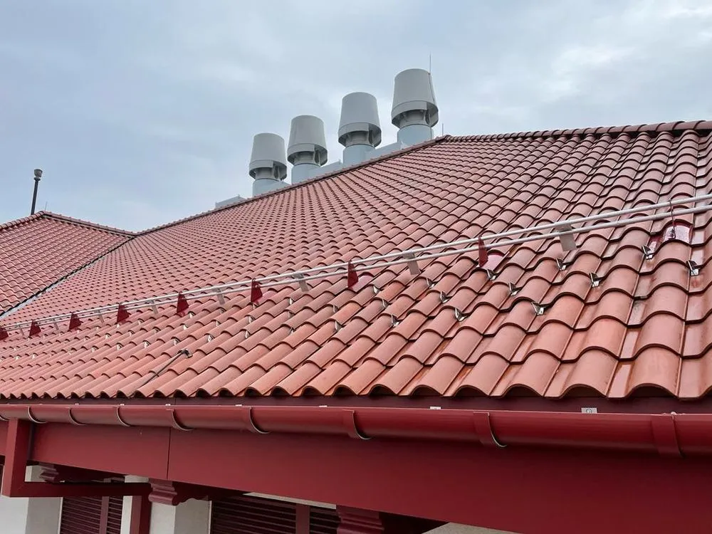 Slide of Montero’s Roofing & General Construction