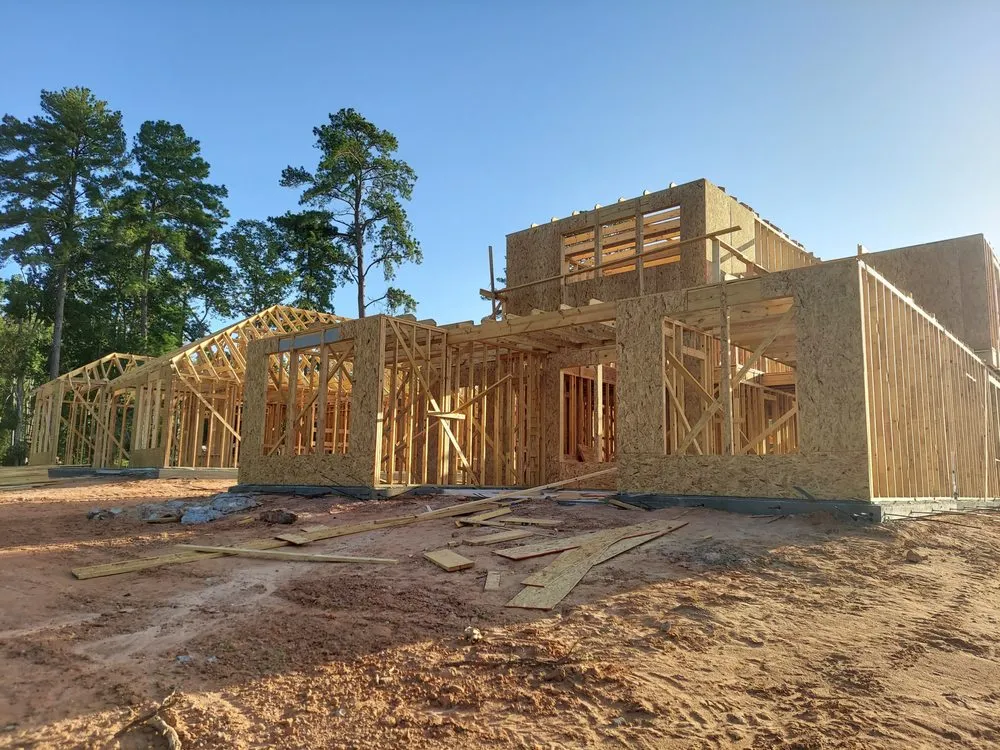 Slide of Montes Framing & Construcción