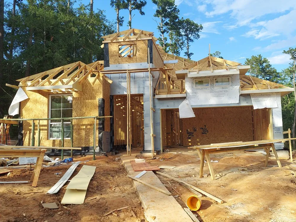 Slide of Montes Framing & Construcción