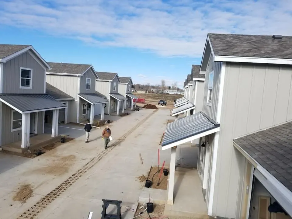 Slide of Montes Jr Roofing