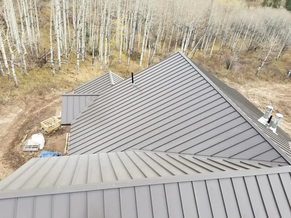 Slide of Montes Jr Roofing