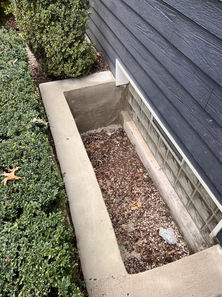 Slide of Montes Masonry