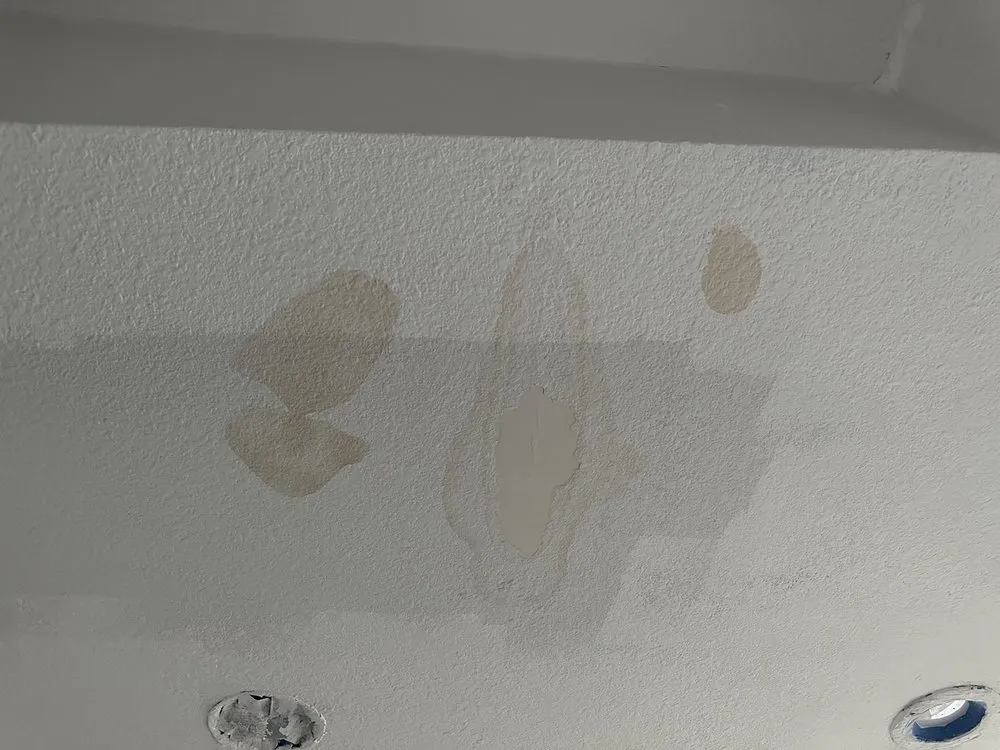 Slide of Montes Roofing & Construction