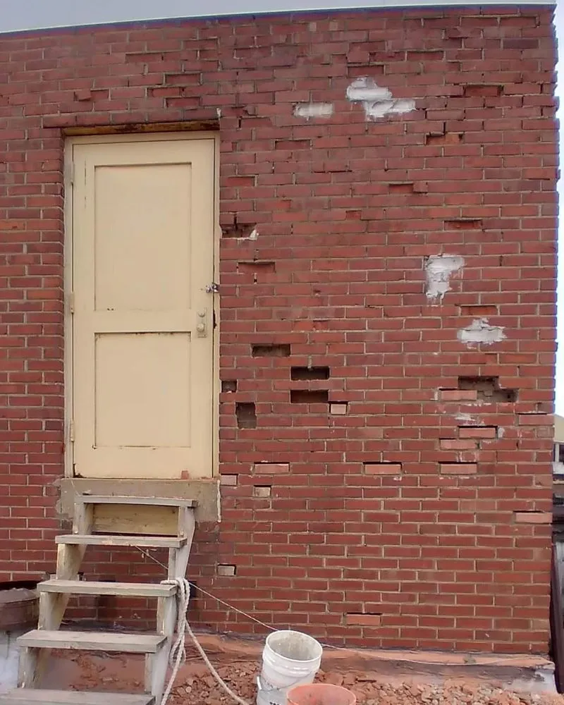 Slide of Montes Roofing