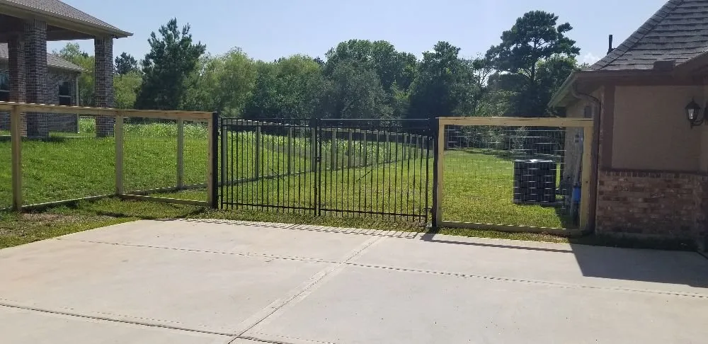 Slide of Montgomery Fencing and Exteriors