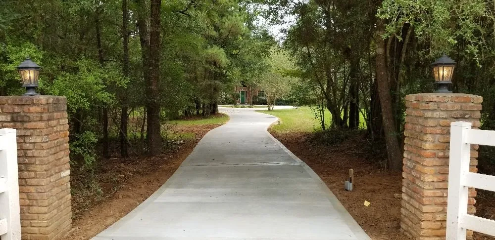 Slide of Montgomery Fencing and Exteriors
