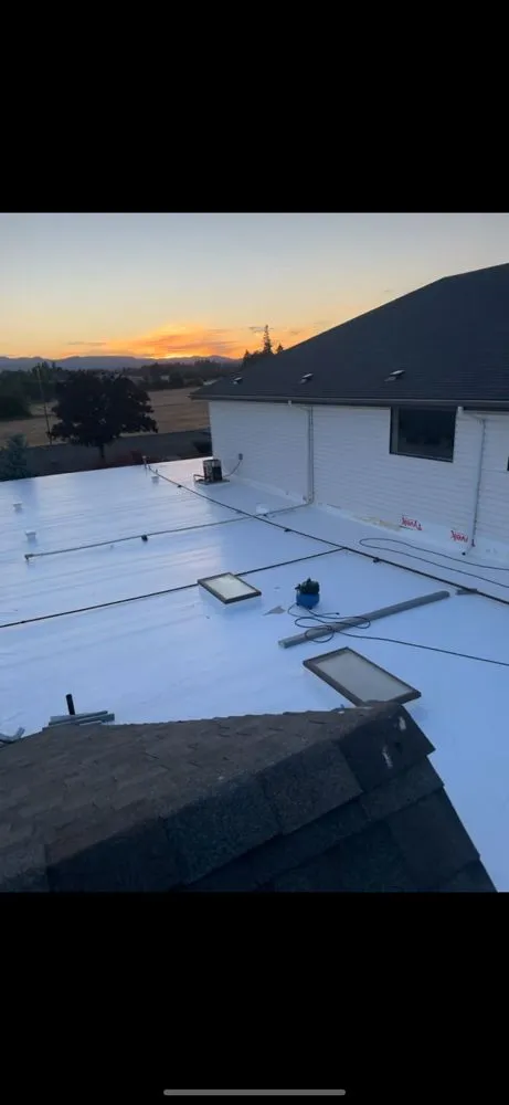 Slide of Moon Roofing & Construction