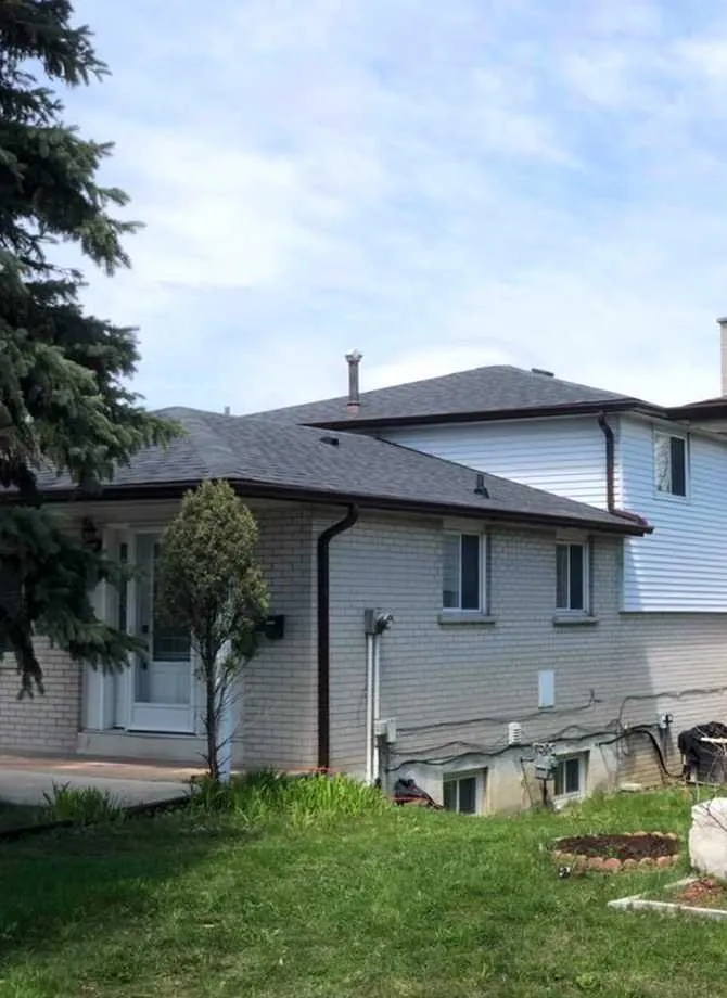 Slide of Moon Valley Roofing