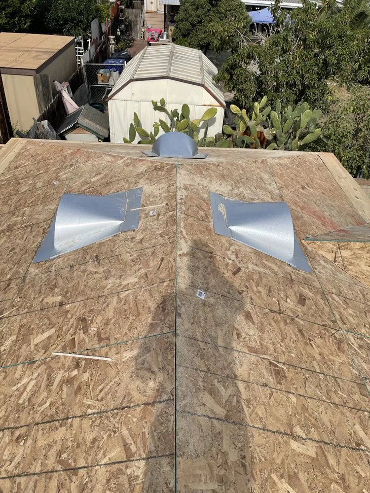 Slide of Moonlight Builders