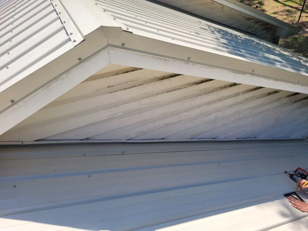 Slide of Moore Elite Roofing