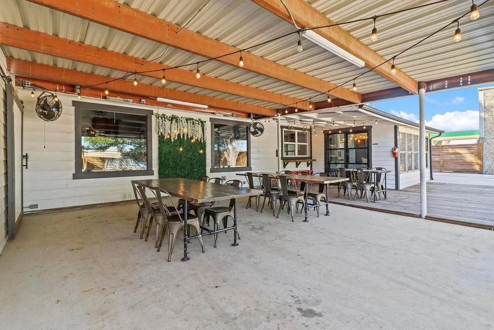 Slide of Moore Roofing and Construction