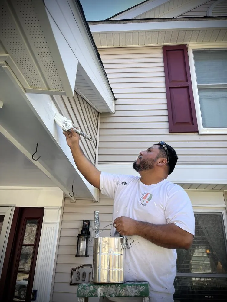 Slide of Moos Def Exteriors & Painting