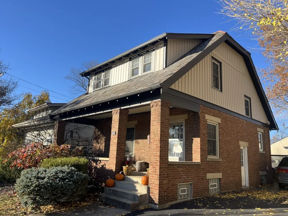 Slide of Moos Def Exteriors & Painting