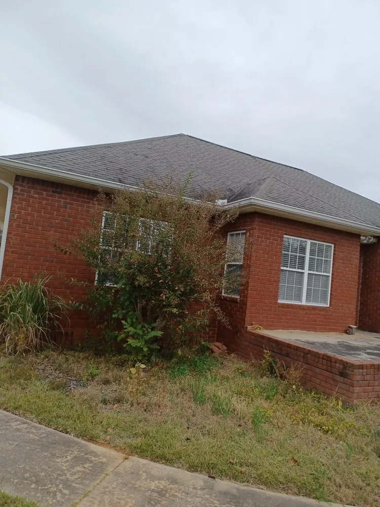 Slide of Mora Roofing