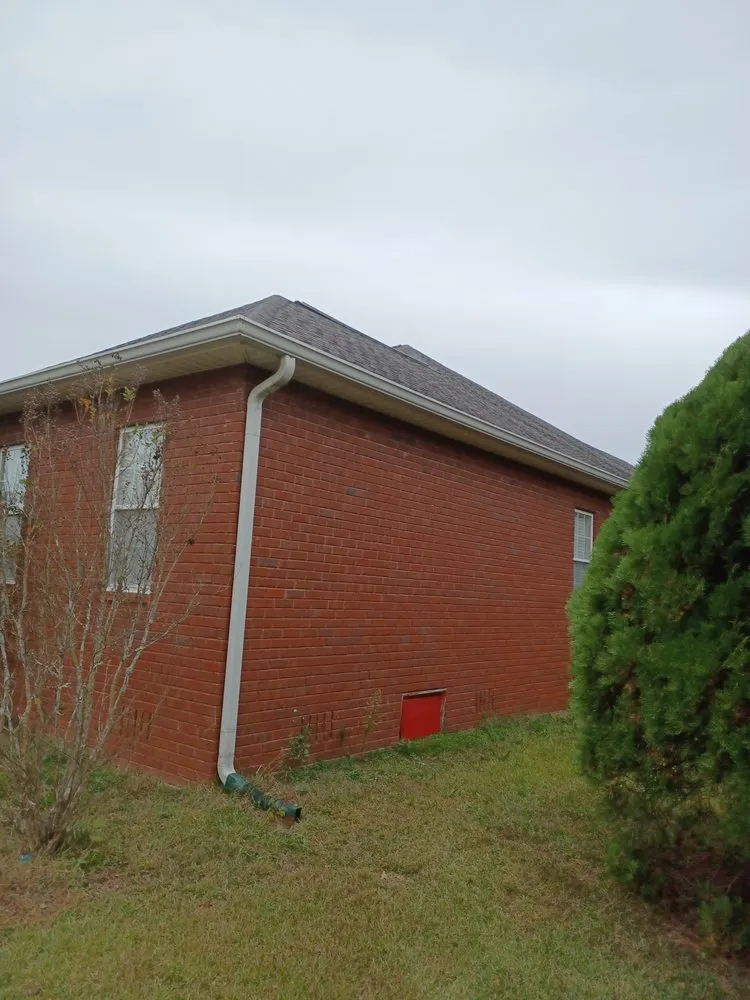 Slide of Mora Roofing