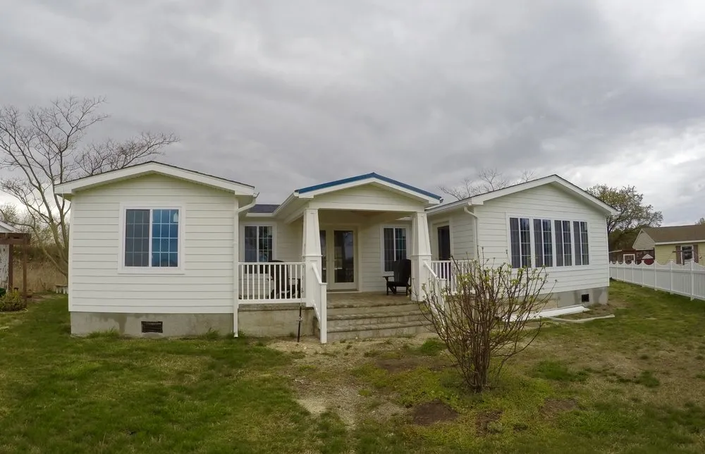 Slide of Morales Builders