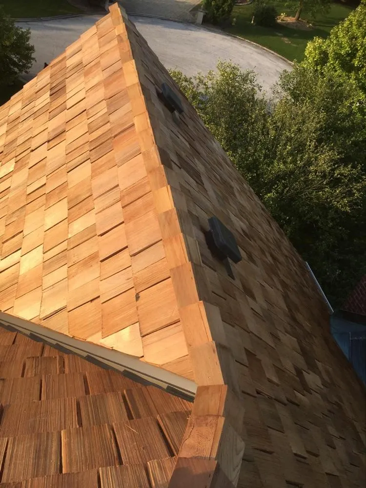 Slide of Morales Construction