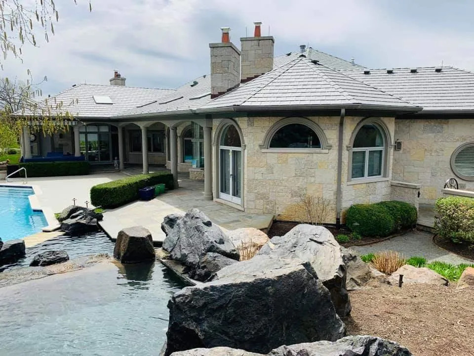 Slide of Morales Construction