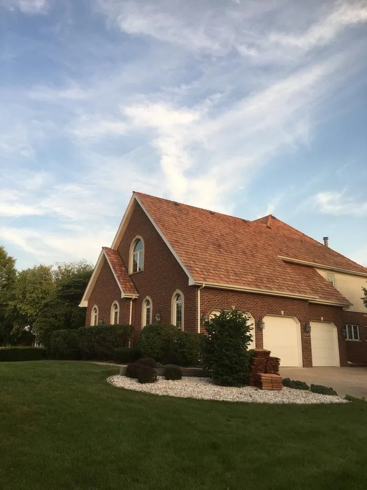 Slide of Morales Construction