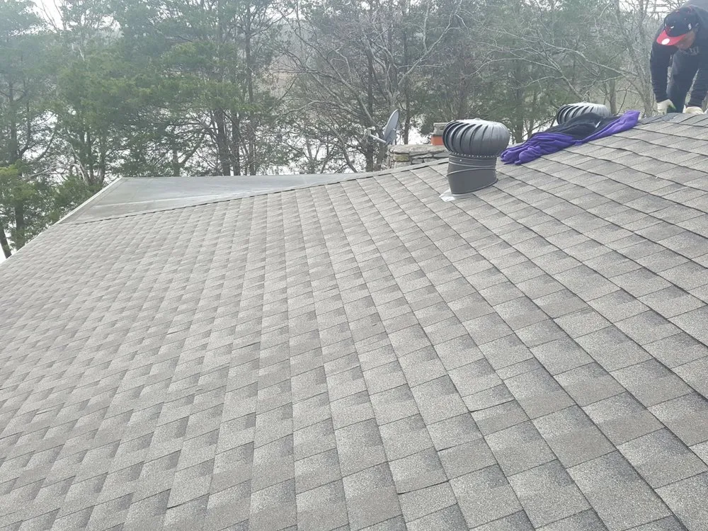 Licensed roof installation experts serving Madison, TN - Morales Roofing