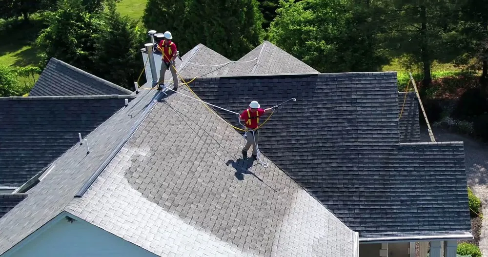 Licensed roof installation experts serving Camas, OR - More Roof Life