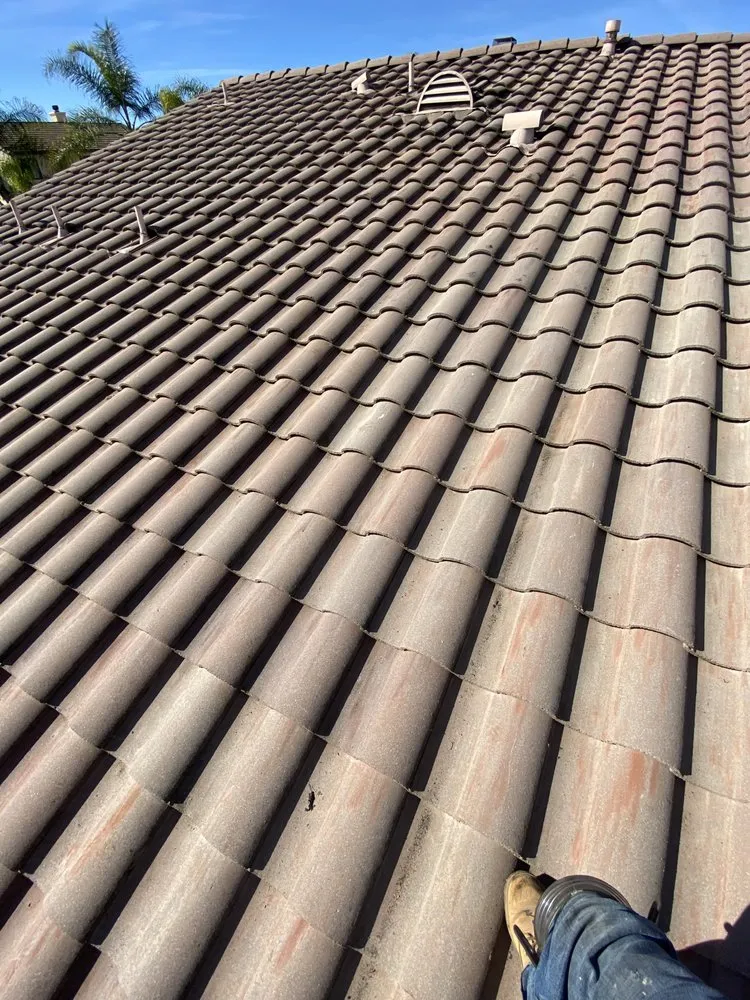 Slide of More Roofing