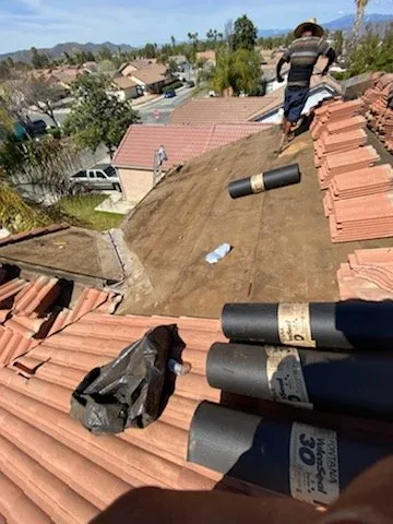 Slide of More Roofing