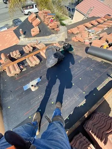 Slide of More Roofing