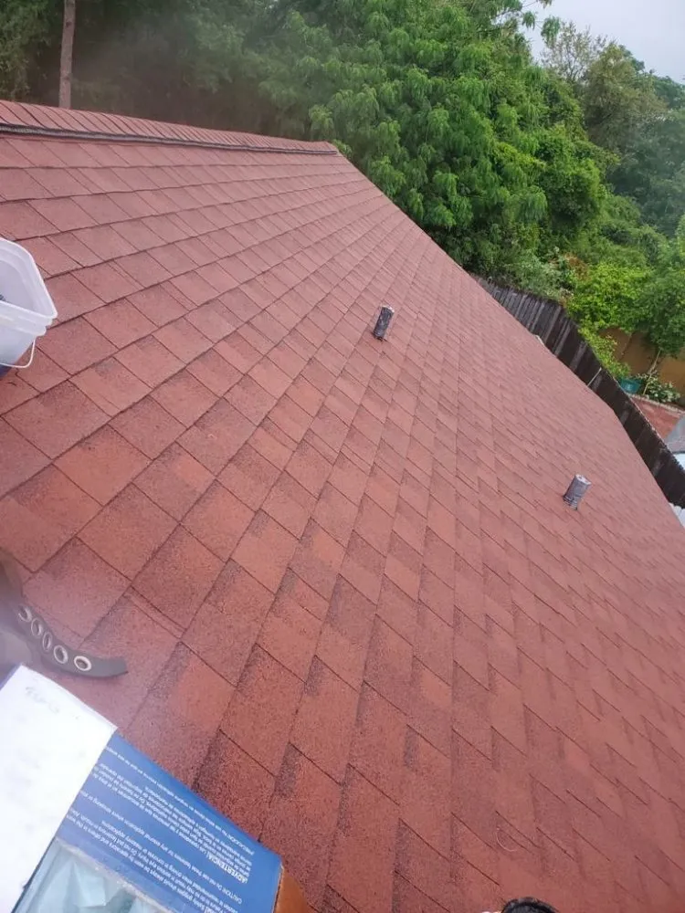 Slide of Moreno & Construction