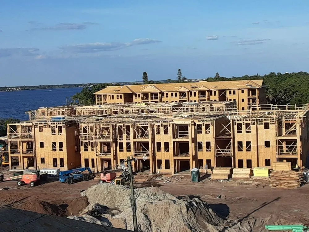 Slide of Moreno & Construction