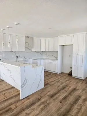 Moreno General Construction Logo