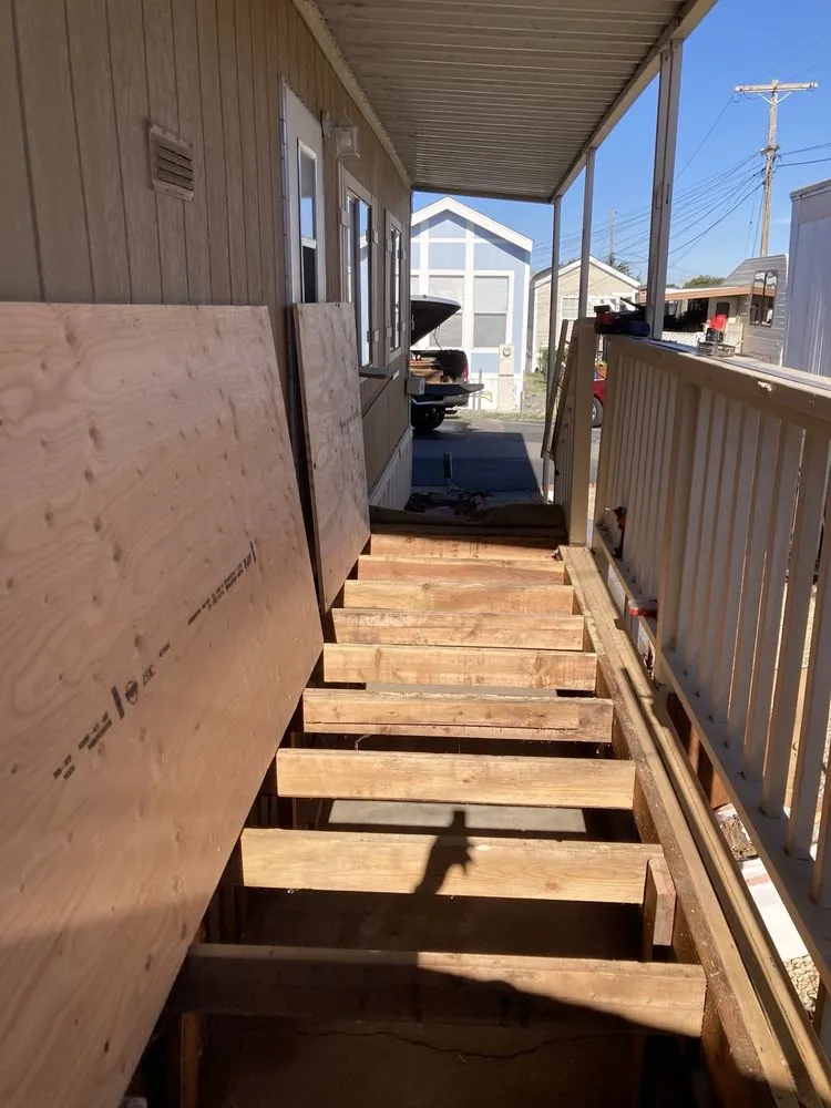 Slide of Moreno Roofing Construction & Solar