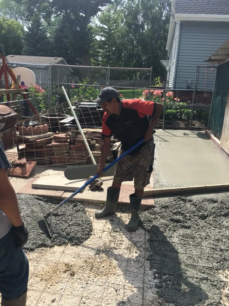 Slide of Moreno's Roofing & Concrete