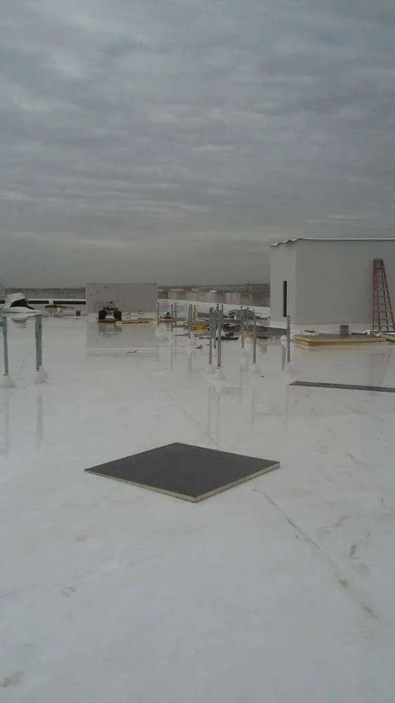 Slide of Moreno's Roofing