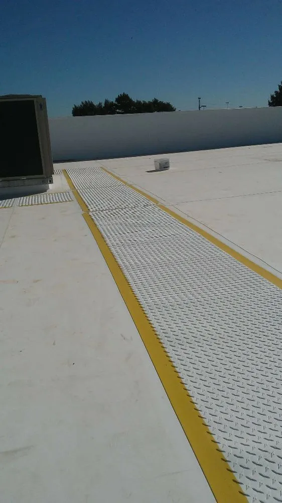 Slide of Moreno's Roofing