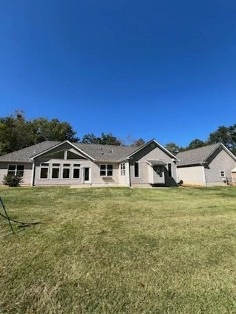 Slide of Morris Handyman Service