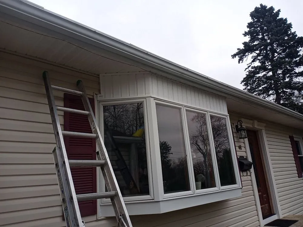 Slide of Morris Renovations