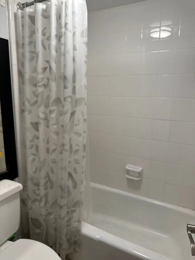 Slide of Moss Construction Group