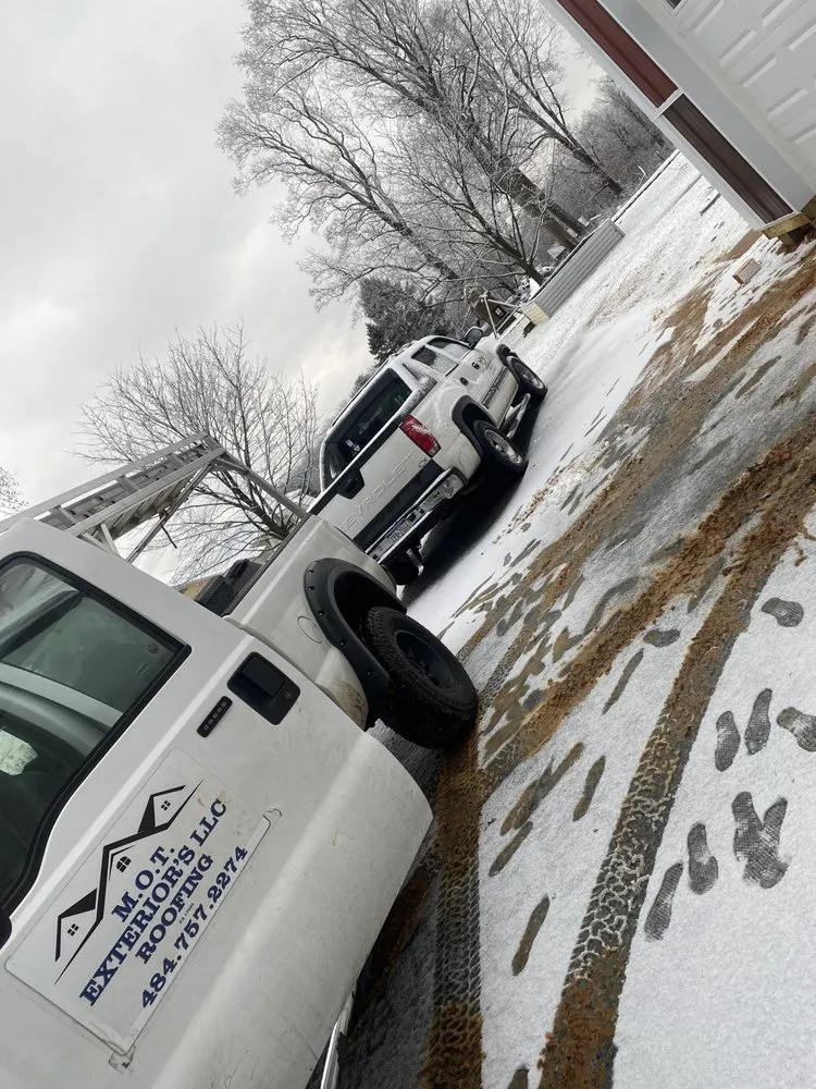 Local storm damage roof repair experts serving Kinzers, PA - M.o.t Exteriors