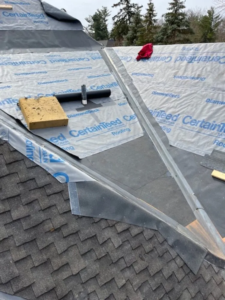 Slide of Motor City Home Exteriors