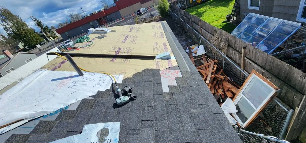 Slide of Mountain Bear Roofing