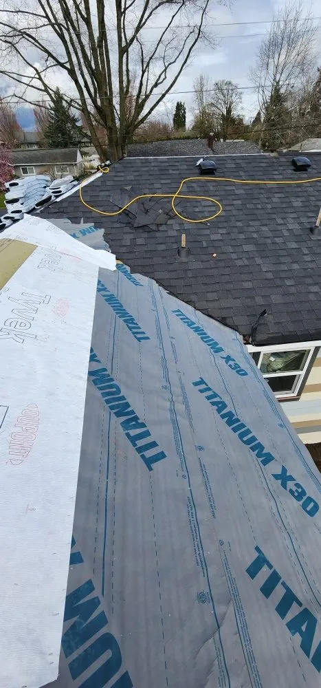 Slide of Mountain Bear Roofing