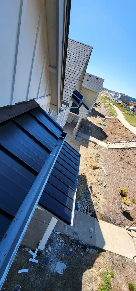 Slide of Mountain Bear Roofing