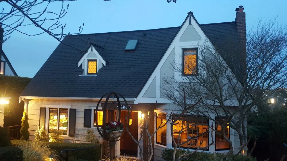 Slide of Mountain Goat Roofing