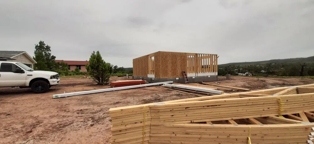 Expert roof installation experts serving Lakeside, AZ - Mountain Pines Construction