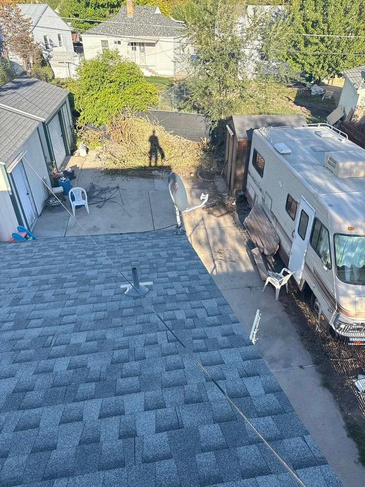 Slide of Mountain Tough Exteriors