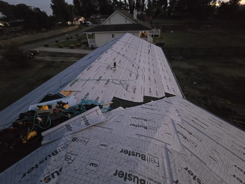 Slide of Mountain View Roofing