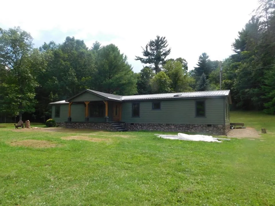 Top-rated metal roofing installation in Hot Springs, VA by Mountain Ways Contractors
