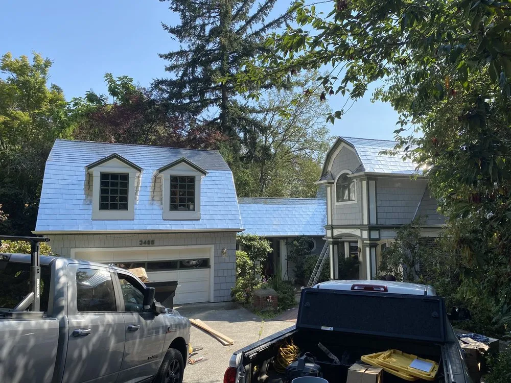 Slide of Mountaintop Metal Roofing