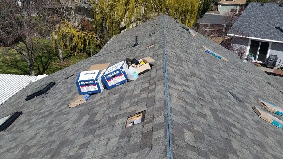 Slide of Mova Construction